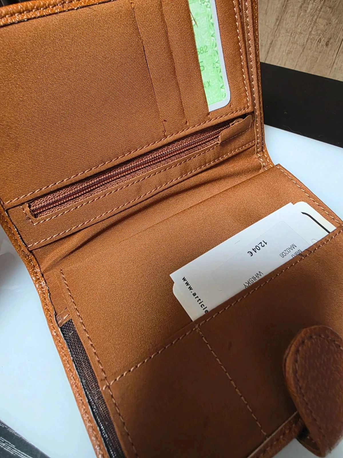 Laurence C Wallet - Whisky color – photo 8
